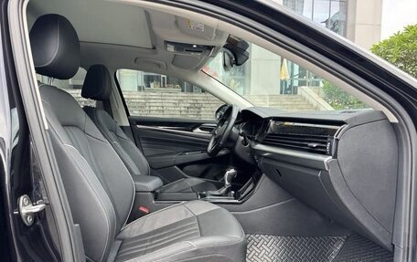 Volkswagen Passat B8 рестайлинг, 2022 год, 2 249 000 рублей, 9 фотография