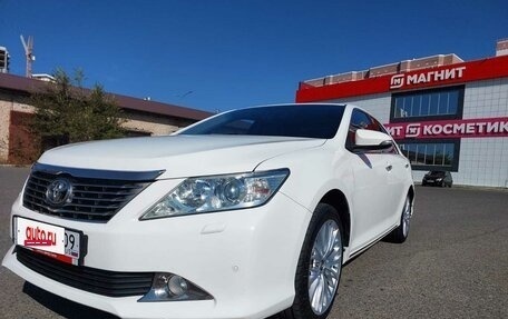 Toyota Camry, 2014 год, 2 050 000 рублей, 3 фотография
