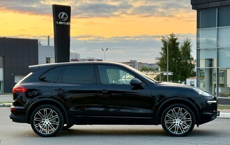 Porsche Cayenne III, 2015 год, 2 990 000 рублей, 10 фотография