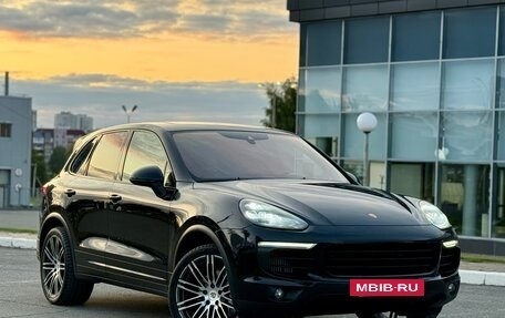 Porsche Cayenne III, 2015 год, 2 990 000 рублей, 2 фотография