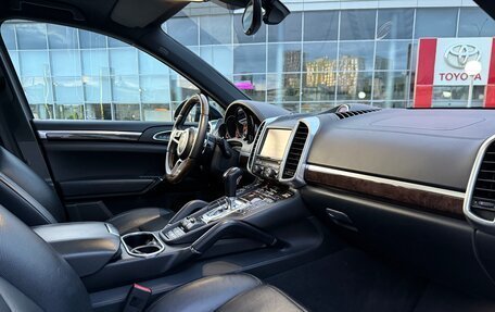 Porsche Cayenne III, 2015 год, 2 990 000 рублей, 24 фотография