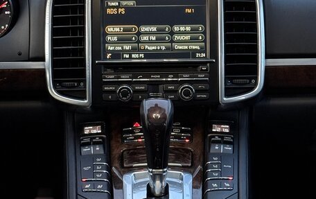 Porsche Cayenne III, 2015 год, 2 990 000 рублей, 28 фотография