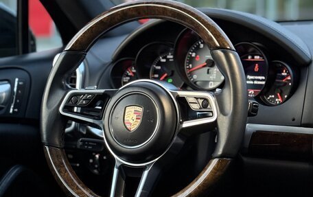 Porsche Cayenne III, 2015 год, 2 990 000 рублей, 27 фотография