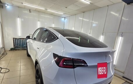 Tesla Model Y I, 2021 год, 4 200 000 рублей, 4 фотография