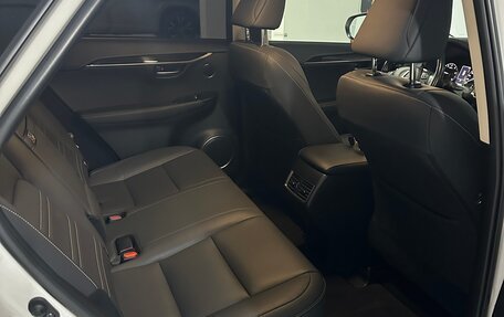 Lexus NX I, 2020 год, 3 900 000 рублей, 4 фотография