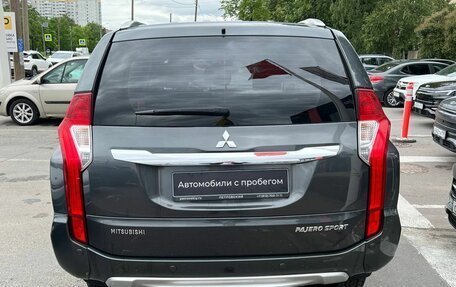 Mitsubishi Pajero Sport III рестайлинг, 2019 год, 3 250 000 рублей, 7 фотография