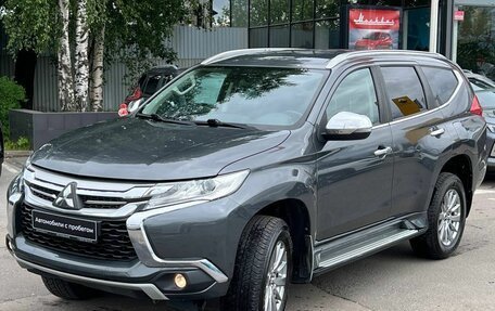 Mitsubishi Pajero Sport III рестайлинг, 2019 год, 3 250 000 рублей, 4 фотография