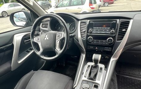 Mitsubishi Pajero Sport III рестайлинг, 2019 год, 3 250 000 рублей, 19 фотография