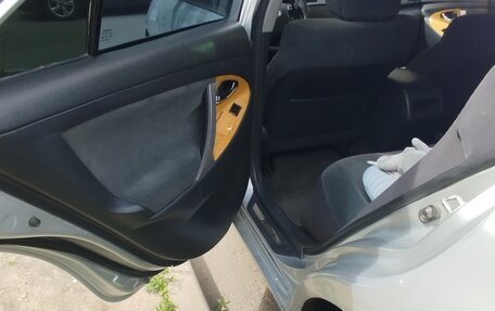 Toyota Camry, 2006 год, 1 000 000 рублей, 8 фотография