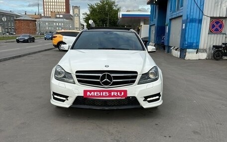 Mercedes-Benz C-Класс, 2013 год, 1 530 000 рублей, 3 фотография