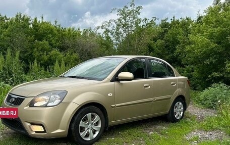 KIA Rio II, 2011 год, 525 000 рублей, 2 фотография