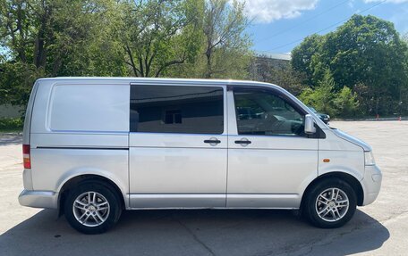 Volkswagen Transporter T5 рестайлинг, 2003 год, 1 250 000 рублей, 6 фотография