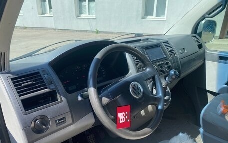 Volkswagen Transporter T5 рестайлинг, 2003 год, 1 250 000 рублей, 11 фотография
