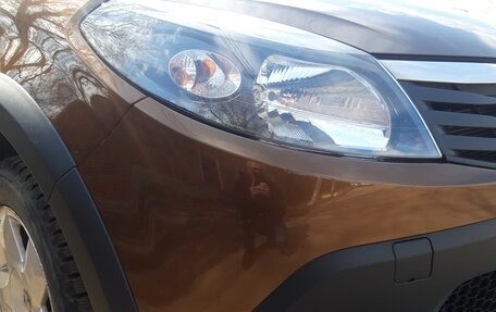 Renault Sandero I, 2013 год, 750 000 рублей, 3 фотография