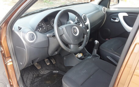Renault Sandero I, 2013 год, 750 000 рублей, 20 фотография