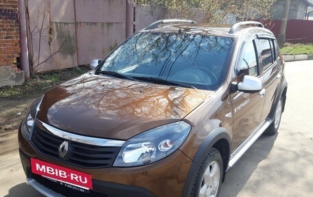 Renault Sandero I, 2013 год, 750 000 рублей, 8 фотография