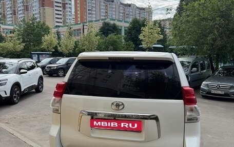 Toyota Land Cruiser Prado 150 рестайлинг 2, 2012 год, 2 650 000 рублей, 6 фотография
