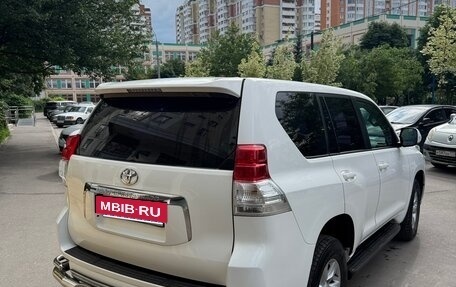 Toyota Land Cruiser Prado 150 рестайлинг 2, 2012 год, 2 650 000 рублей, 5 фотография