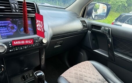 Toyota Land Cruiser Prado 150 рестайлинг 2, 2012 год, 2 650 000 рублей, 14 фотография