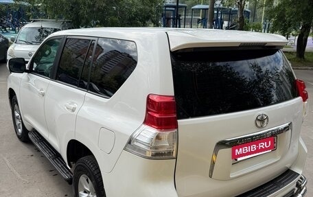 Toyota Land Cruiser Prado 150 рестайлинг 2, 2012 год, 2 650 000 рублей, 7 фотография