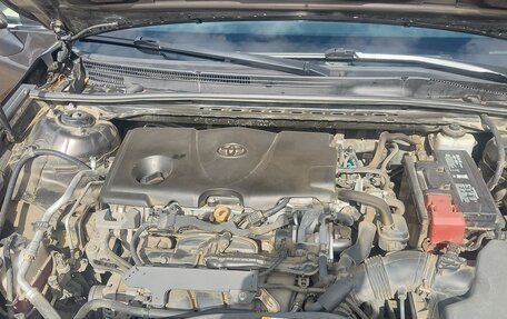 Toyota Camry, 2018 год, 2 250 000 рублей, 3 фотография