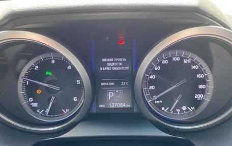 Toyota Land Cruiser Prado 150 рестайлинг 2, 2017 год, 4 250 000 рублей, 9 фотография