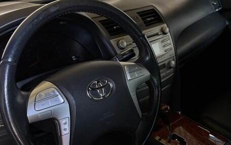 Toyota Camry, 2010 год, 1 190 000 рублей, 10 фотография