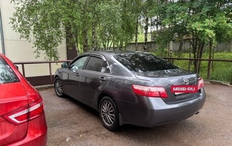 Toyota Camry, 2010 год, 1 190 000 рублей, 3 фотография
