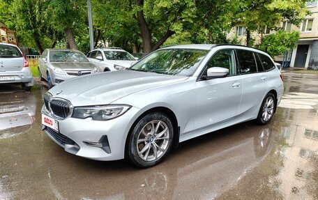 BMW 3 серия, 2019 год, 2 890 000 рублей, 7 фотография