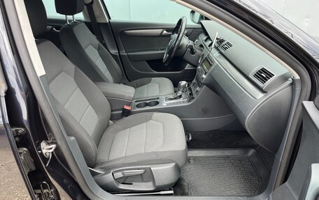 Volkswagen Passat B7, 2011 год, 1 350 000 рублей, 25 фотография