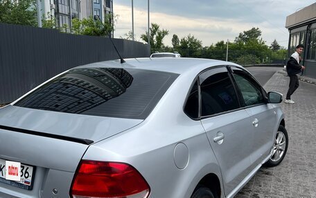 Volkswagen Polo VI (EU Market), 2011 год, 460 000 рублей, 3 фотография