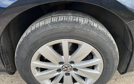 Volkswagen Passat B7, 2011 год, 1 350 000 рублей, 34 фотография