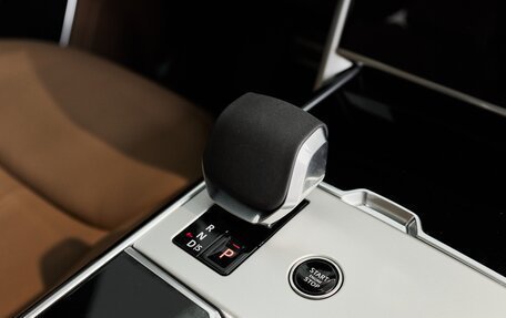 Land Rover Range Rover IV рестайлинг, 2025 год, 19 400 000 рублей, 19 фотография