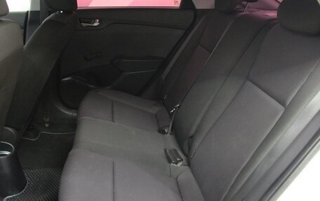 Hyundai Solaris II рестайлинг, 2017 год, 998 800 рублей, 19 фотография
