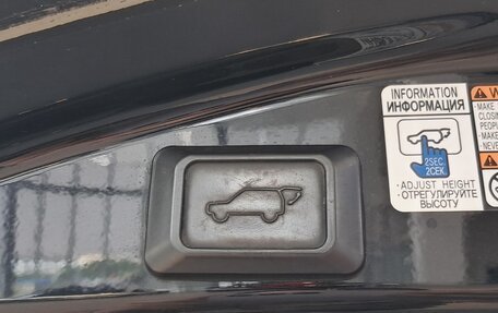 Toyota RAV4, 2018 год, 2 396 000 рублей, 23 фотография