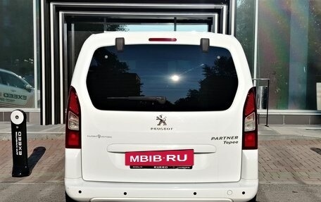 Peugeot Partner II рестайлинг 2, 2018 год, 1 299 000 рублей, 6 фотография