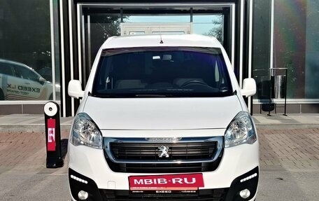 Peugeot Partner II рестайлинг 2, 2018 год, 1 299 000 рублей, 2 фотография
