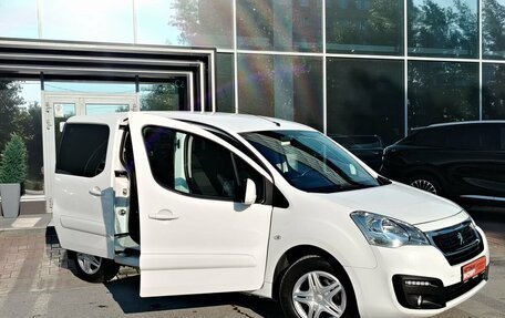 Peugeot Partner II рестайлинг 2, 2018 год, 1 299 000 рублей, 24 фотография
