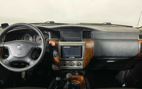 Nissan Patrol, 2007 год, 1 397 000 рублей, 11 фотография