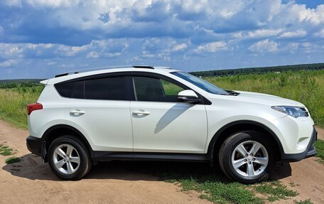 Toyota RAV4, 2013 год, 2 000 000 рублей, 6 фотография