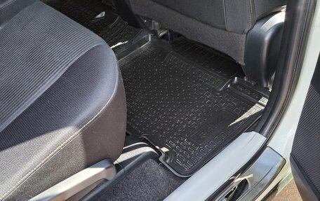 Toyota RAV4, 2013 год, 2 000 000 рублей, 27 фотография