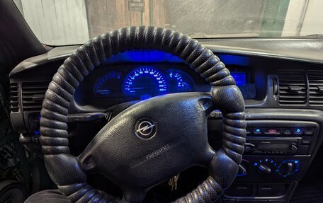 Opel Vectra B рестайлинг, 1996 год, 120 000 рублей, 7 фотография