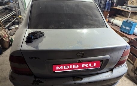 Opel Vectra B рестайлинг, 1996 год, 120 000 рублей, 5 фотография