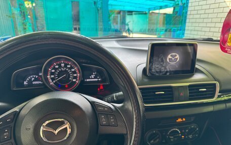 Mazda 3, 2016 год, 1 650 000 рублей, 13 фотография