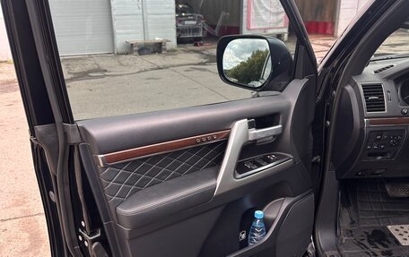 Toyota Land Cruiser 200, 2017 год, 8 000 000 рублей, 18 фотография