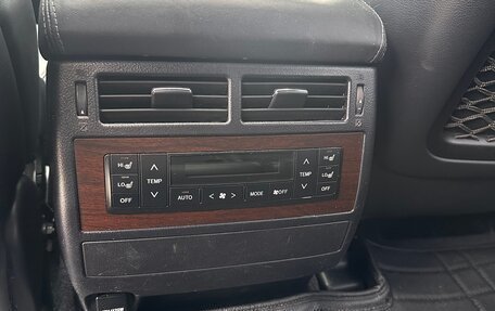 Toyota Land Cruiser 200, 2017 год, 8 000 000 рублей, 21 фотография