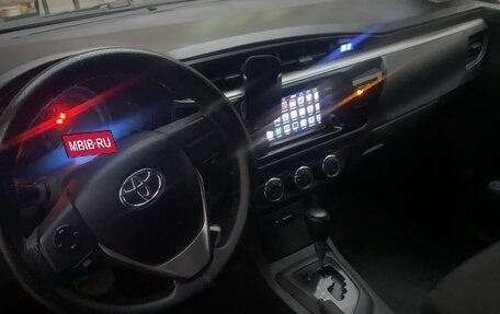 Toyota Corolla, 2014 год, 1 295 000 рублей, 9 фотография