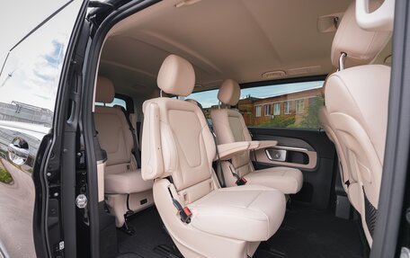 Mercedes-Benz V-Класс, 2025 год, 13 800 000 рублей, 23 фотография