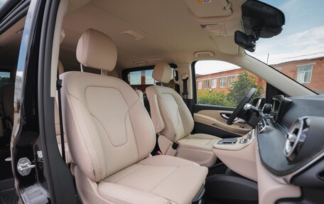 Mercedes-Benz V-Класс, 2025 год, 13 800 000 рублей, 24 фотография