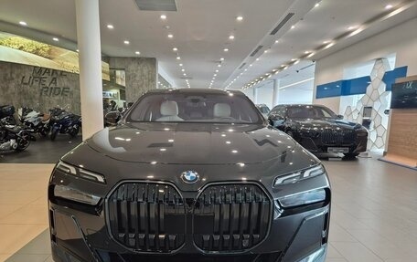 BMW 7 серия, 2025 год, 20 500 000 рублей, 2 фотография
